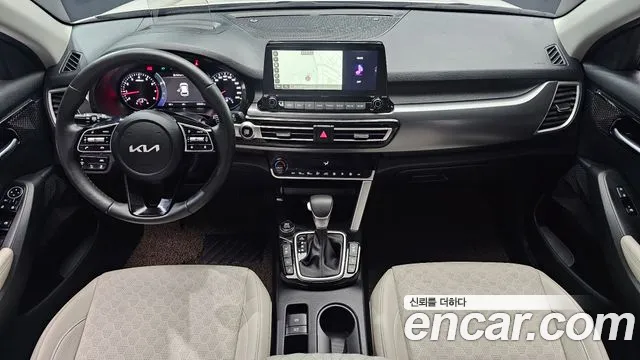 Kia Seltos — Фото автомобиля 10