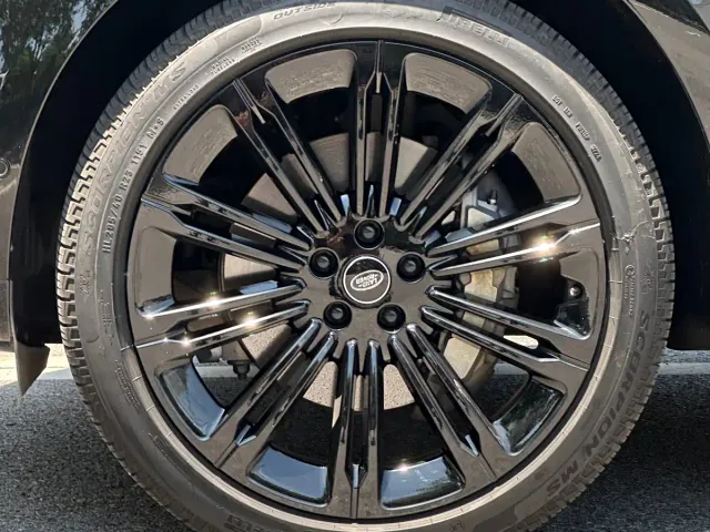 Land Rover Range Rover — Фото автомобиля 8