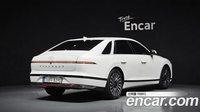 Hyundai Grandeur GN7 — Фото автомобиля 2