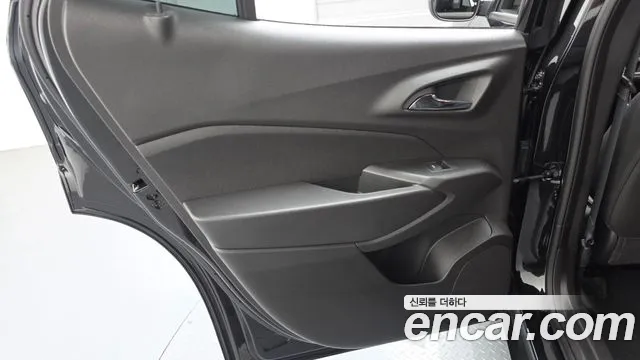 ChevroletGMDaewoo Trax Trax Кроссовер — Фото автомобиля 25