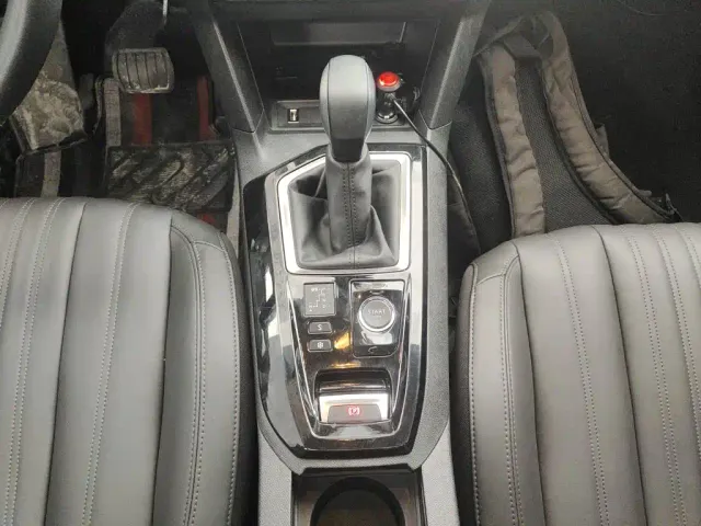 Peugeot 408 — Фото автомобиля 5