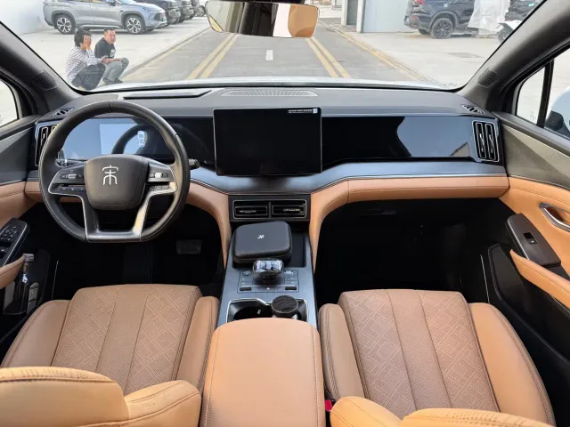 BYD Song L DM-i — Фото автомобиля 21
