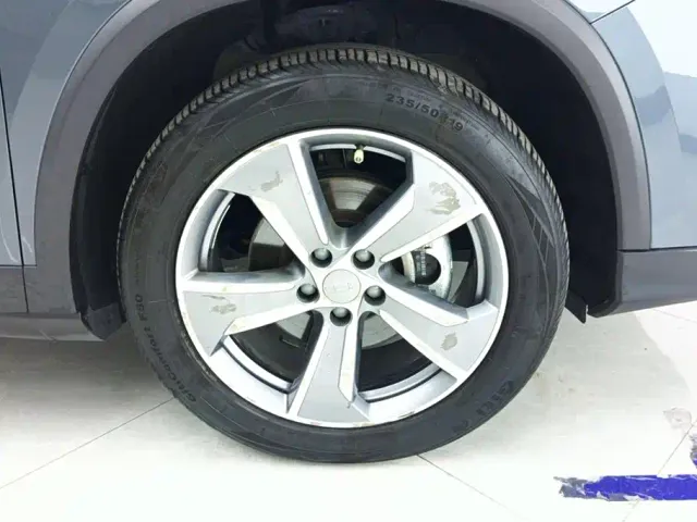 Geely Haoyue L — Фото автомобиля 6