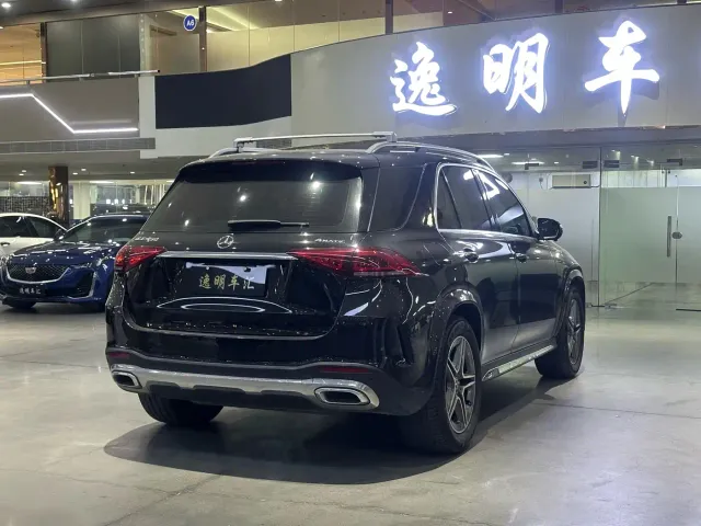 Mercedes-Benz GLE-Class — Фото автомобиля 12