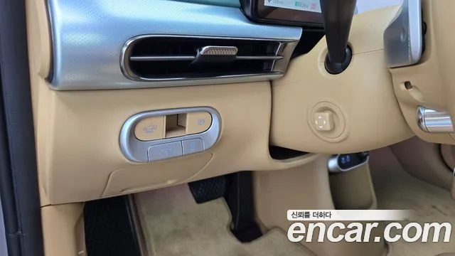 Genesis GV60 — Фото автомобиля 27