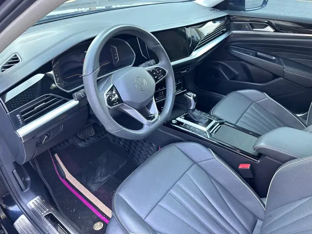Volkswagen Passat — Фото автомобиля 6