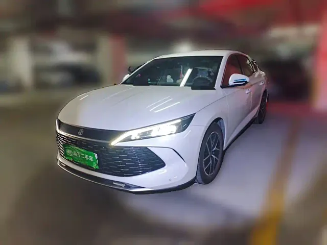 Фотография автомобиля — BYD Qin L