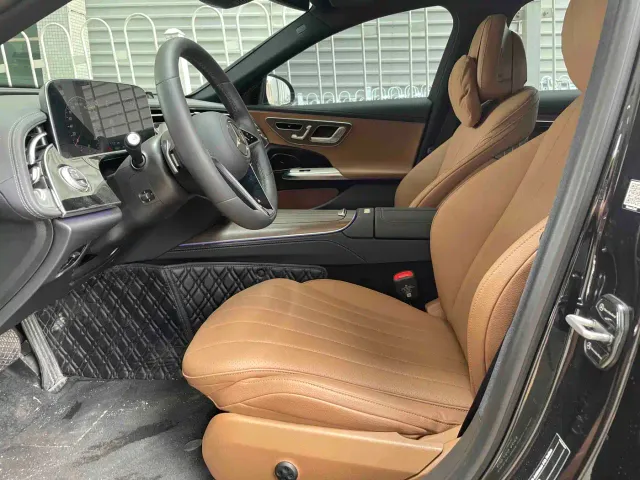 Mercedes-Benz E-Class — Фото автомобиля 10