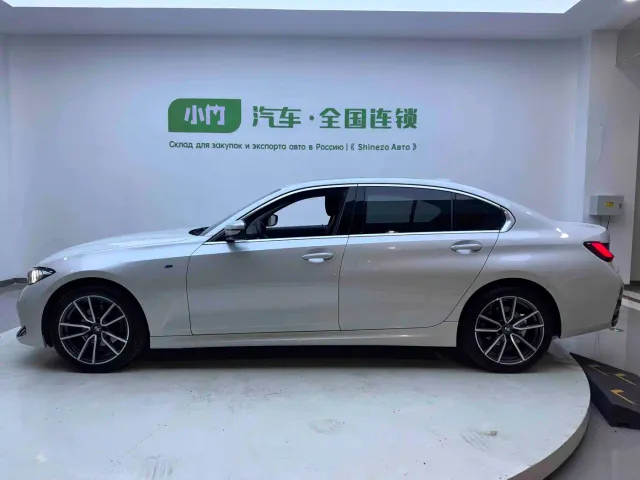 BMW 3 Series — Фото автомобиля 9
