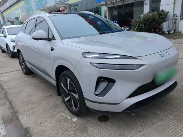 BYD Sealion 06 — Фото автомобиля 3