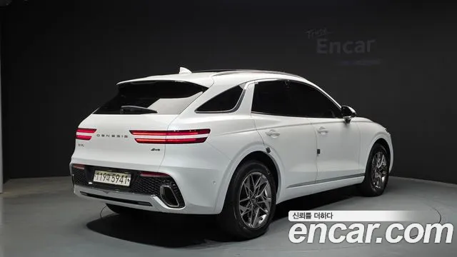 Genesis GV70 2.5T Бензин AWD — Фото автомобиля 2