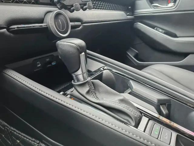 Honda Accord — Фото автомобиля 21