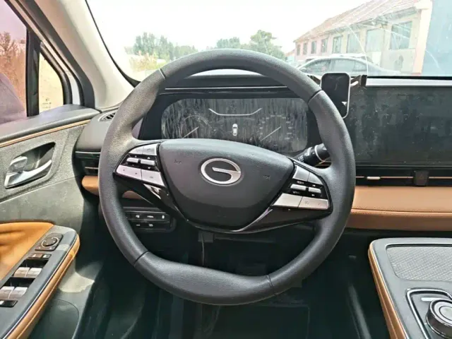 GAC Aion S — Фото автомобиля 10