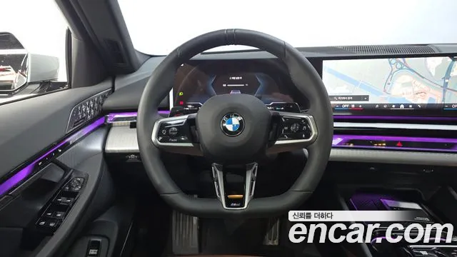 BMW 5 Series G60 — Фото автомобиля 12
