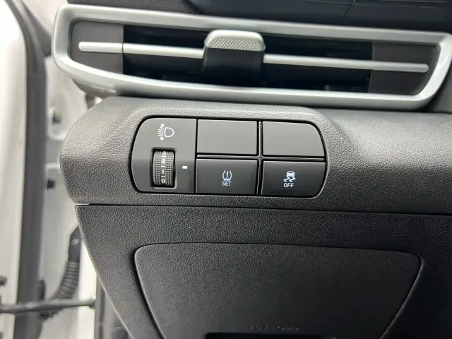 Hyundai Elantra — Фото автомобиля 9