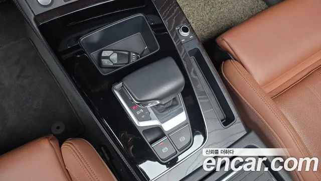 Audi Q5 FY — Фото автомобиля 9