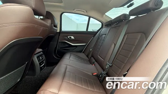 BMW 3-Series 3 серия (G20) 320i Luxury — Фото автомобиля 8