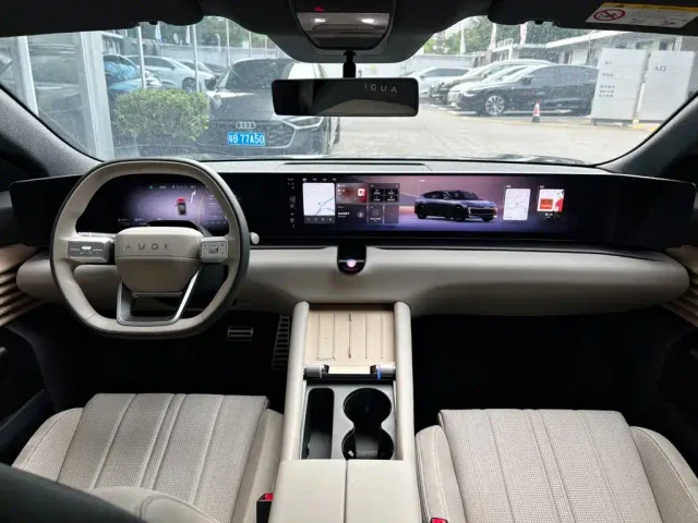 Audi E5 Sportback — Фото автомобиля 13