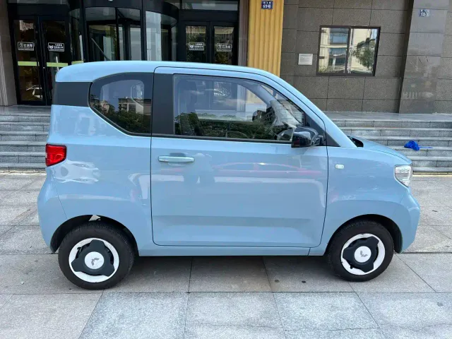 Wuling Hongguang Mini EV — Фото автомобиля 3