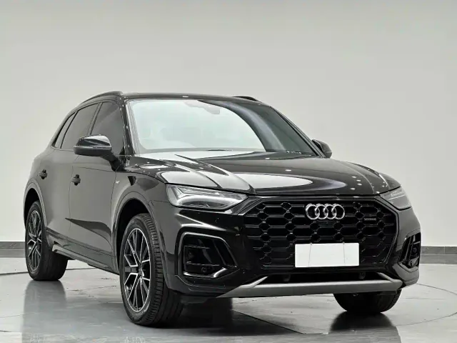 Audi Q5L — Фото автомобиля 2