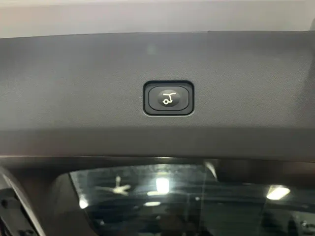 Ford Edge — Фото автомобиля 2