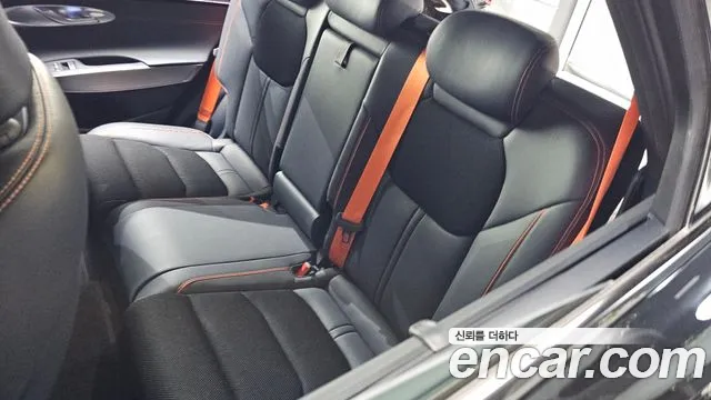 Genesis GV70 2.5T Бензин AWD — Фото автомобиля 7