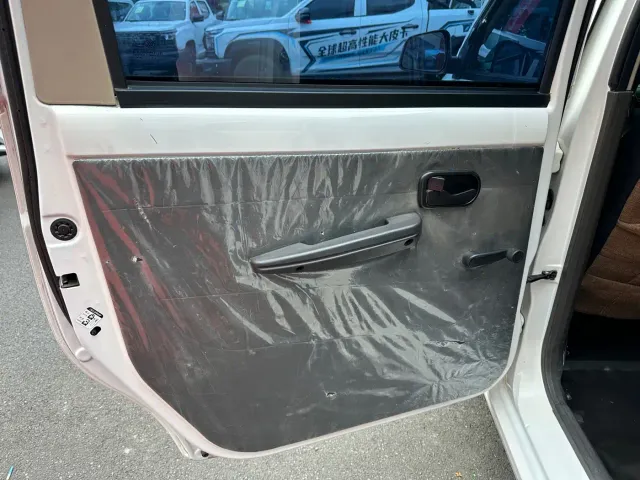 Wuling Hongguang — Фото автомобиля 14