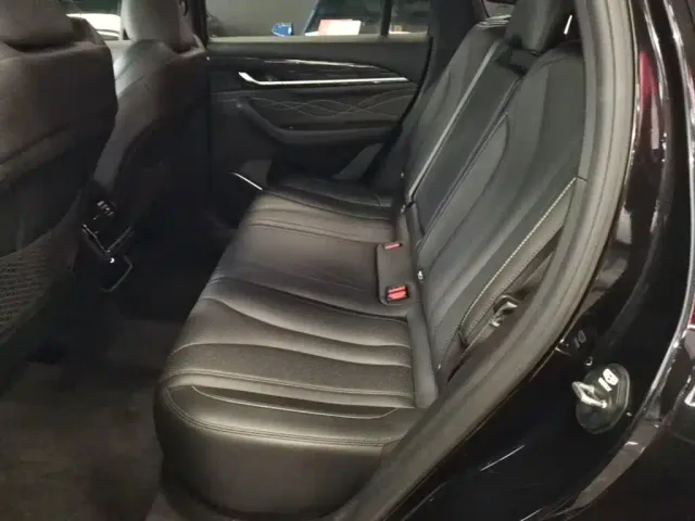 Geely Xingyue L — Фото автомобиля 16