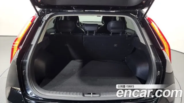 Kia Niro New — Фото автомобиля 22
