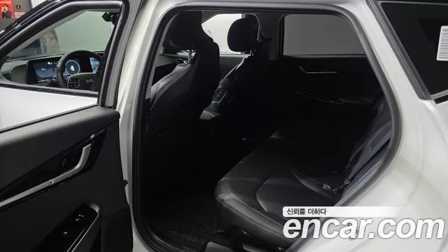 Kia EV6 — Фото автомобиля 25