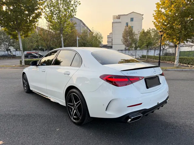 Mercedes-Benz C-Class — Фото автомобиля 4