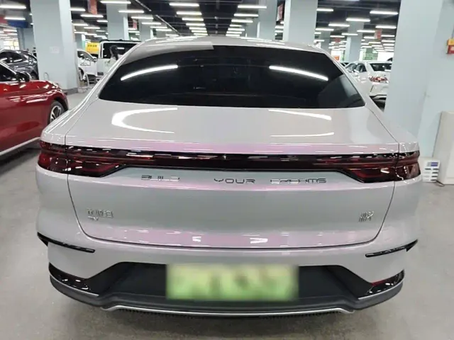 BYD Han — Фото автомобиля 5