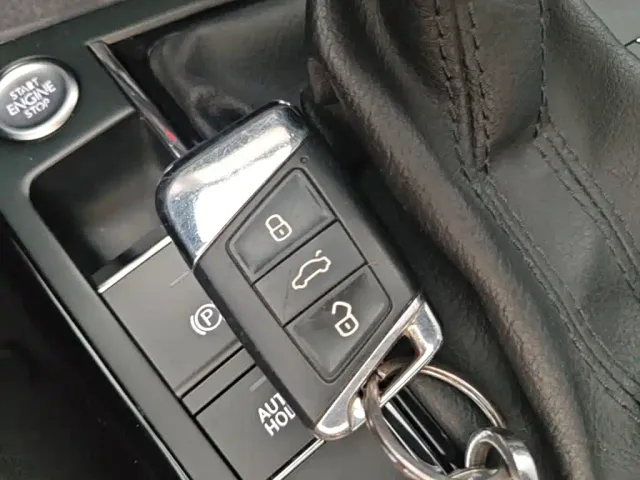 Volkswagen Passat — Фото автомобиля 8