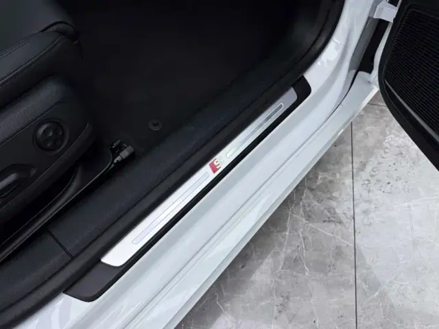 Audi Audi A5 (Import) 2022 Sportback 40 TFSI quattro Luxury Dynamic — Фото автомобиля 5