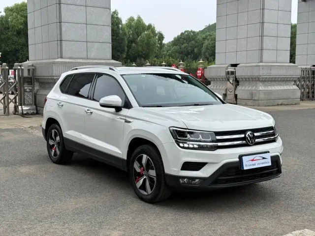 Volkswagen Tharu — Фото автомобиля 3