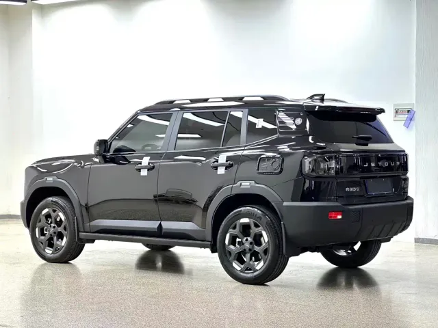 Jetour T1 — Фото автомобиля 6