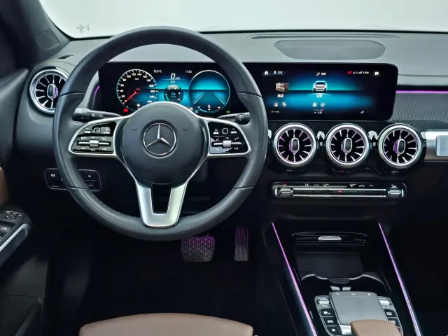 Mercedes-Benz GLB-Class — Фото автомобиля 26