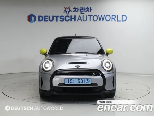 MINI Cooper Cooper Electric — Фото автомобиля 3