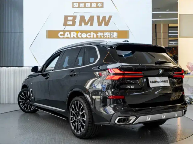 BMW X5 — Фото автомобиля 6