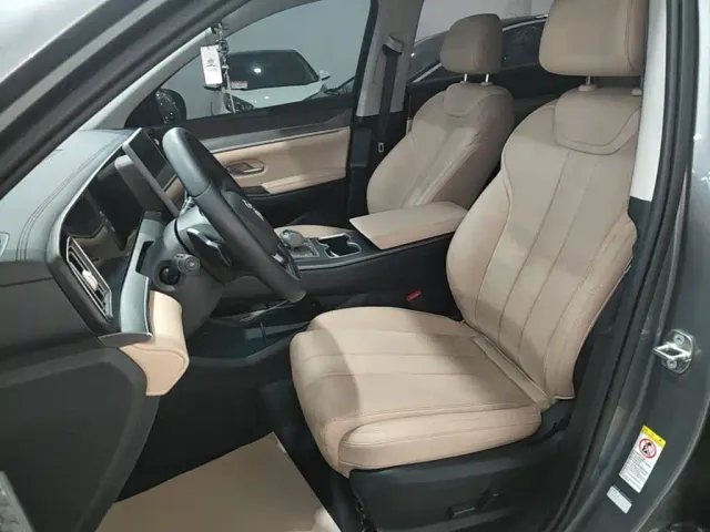 BYD Song Pro — Фото автомобиля 14