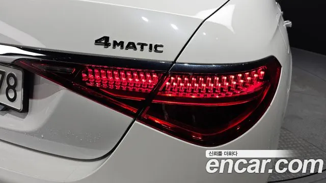 Mercedes-Benz S-Class — Фото автомобиля 19