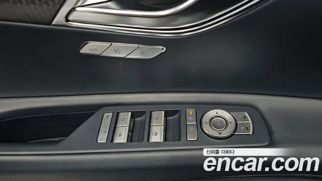 Genesis GV80 — Фото автомобиля 29
