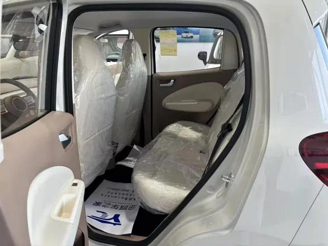 Wuling Hongguang Mini EV — Фото автомобиля 9