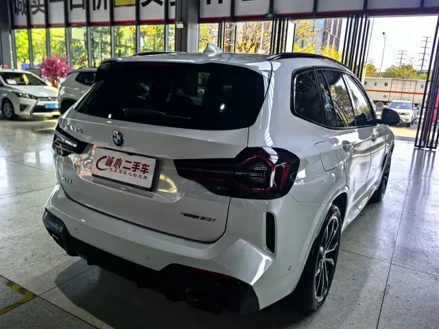 BMW X3 — Фото автомобиля 4