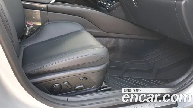 Hyundai Grandeur GN7 — Фото автомобиля 3