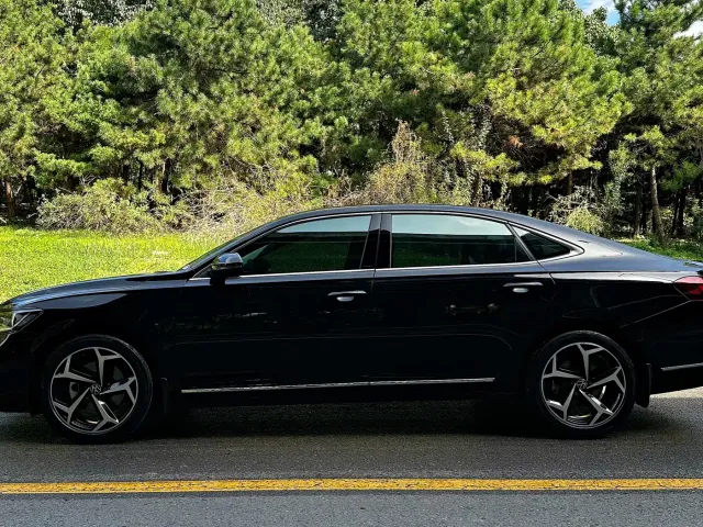 Volkswagen Passat — Фото автомобиля 3