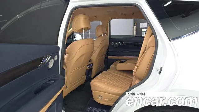 Genesis GV80 — Фото автомобиля 11
