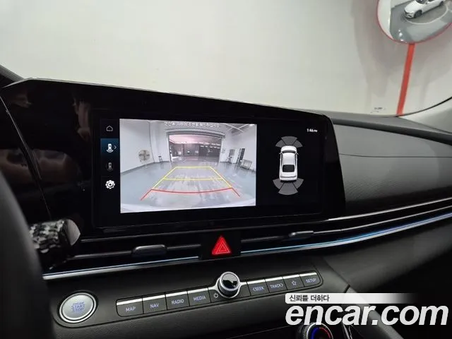 Hyundai Avante CN7 — Фото автомобиля 12