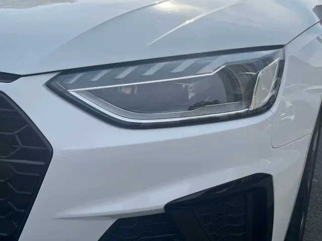 Audi A4L — Фото автомобиля 8