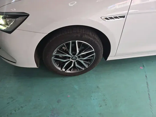 BYD Qin PLUS — Фото автомобиля 22